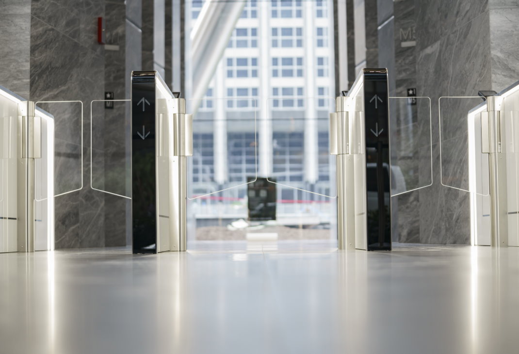 img_110_North_Wacker_13_1070x730