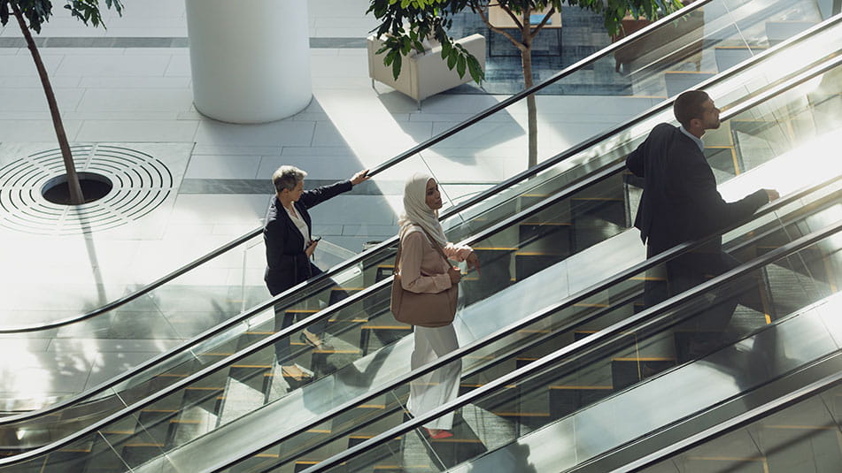 Self-disinfecting handrails significantly reduce bacteria and viruses, so users don’t compromise on safety.
